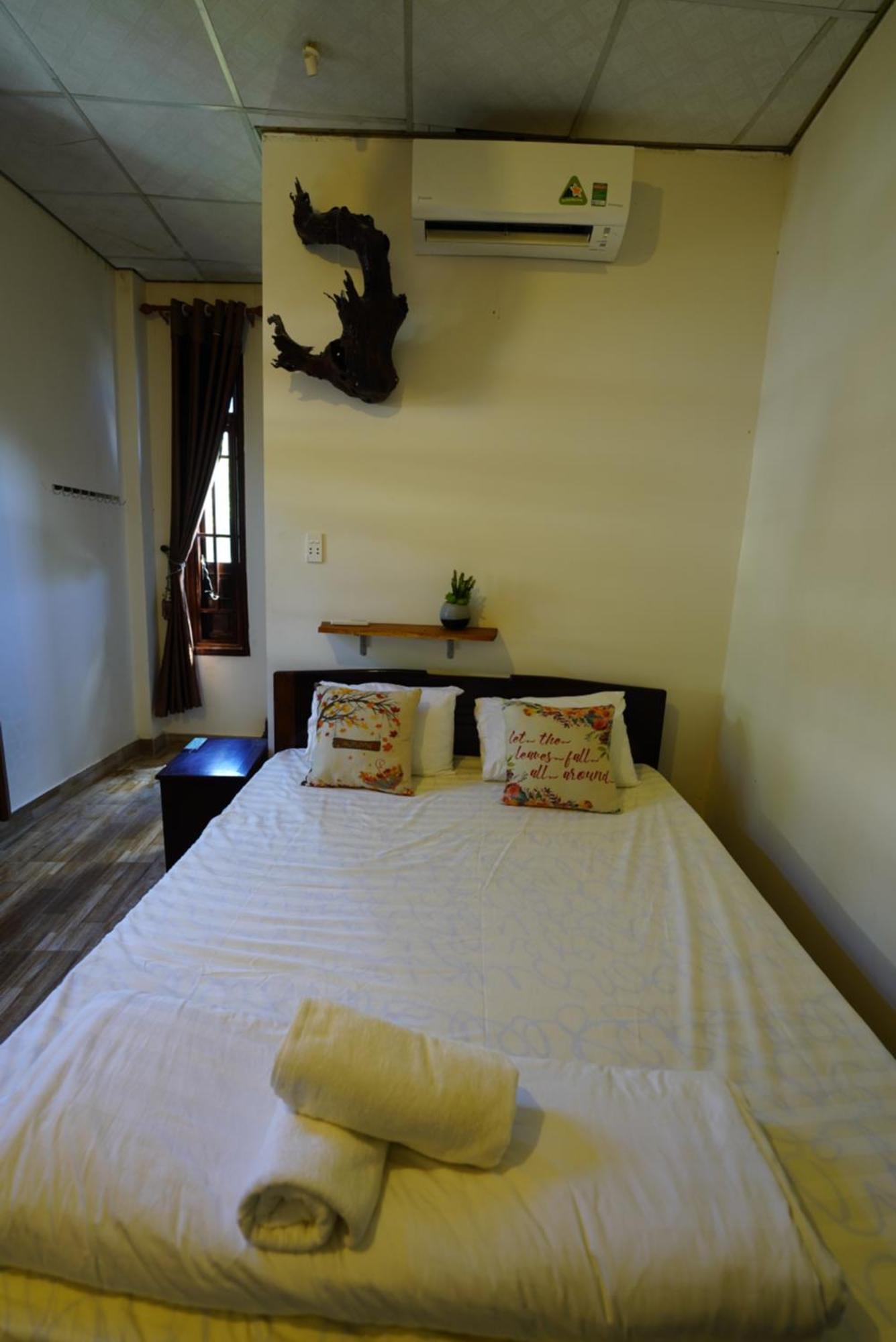 Ngo Khanh Homestay Tân Hiệ Extérieur photo