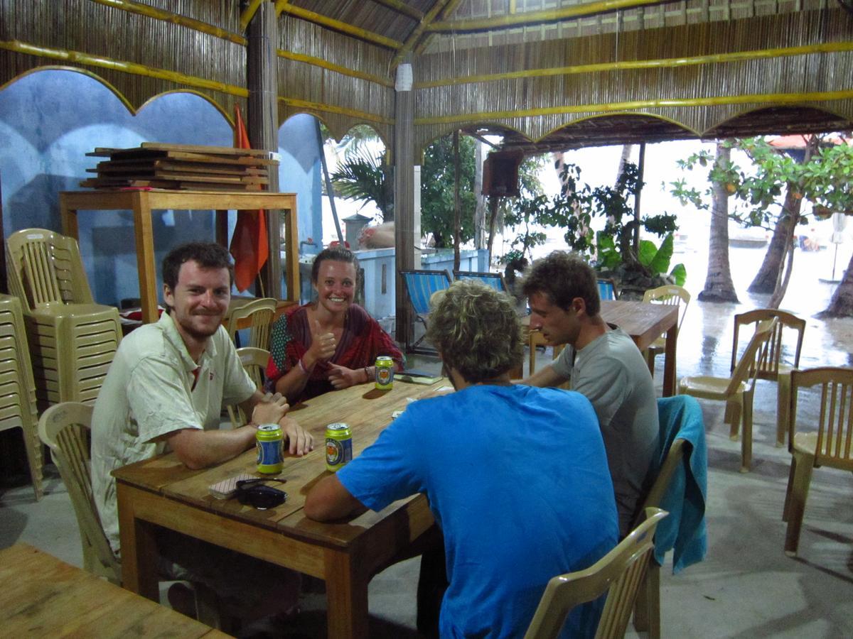 Ngo Khanh Homestay Tân Hiệ Extérieur photo