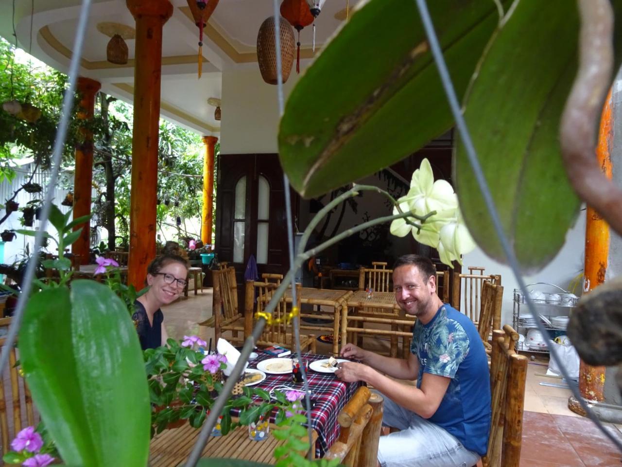 Ngo Khanh Homestay Tân Hiệ Extérieur photo